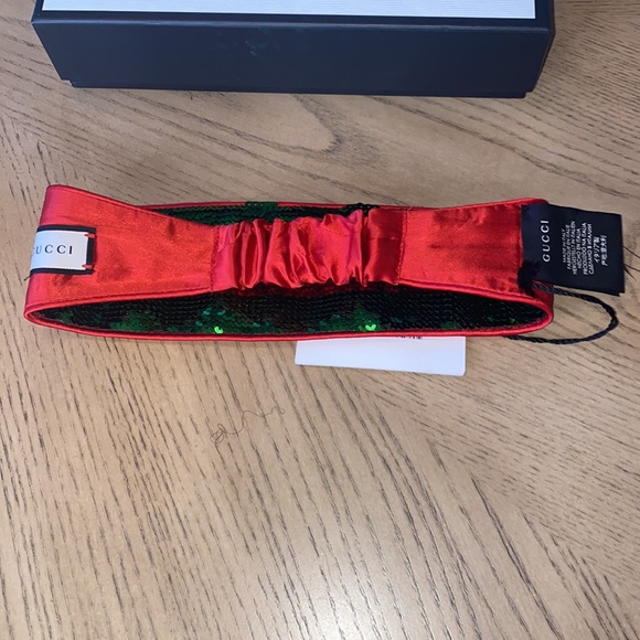 ❤️ Authentic Gucci Sequined Headband - Picture 5 of 5
